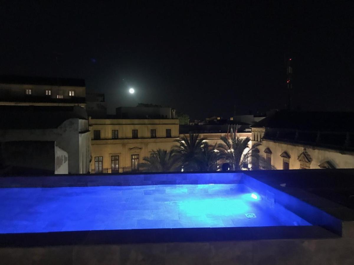Casa Palacio En Jerez De La Frontera Con Piscina Privada Zewnętrze zdjęcie
